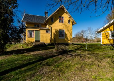 Exteriör baksida gästhuset