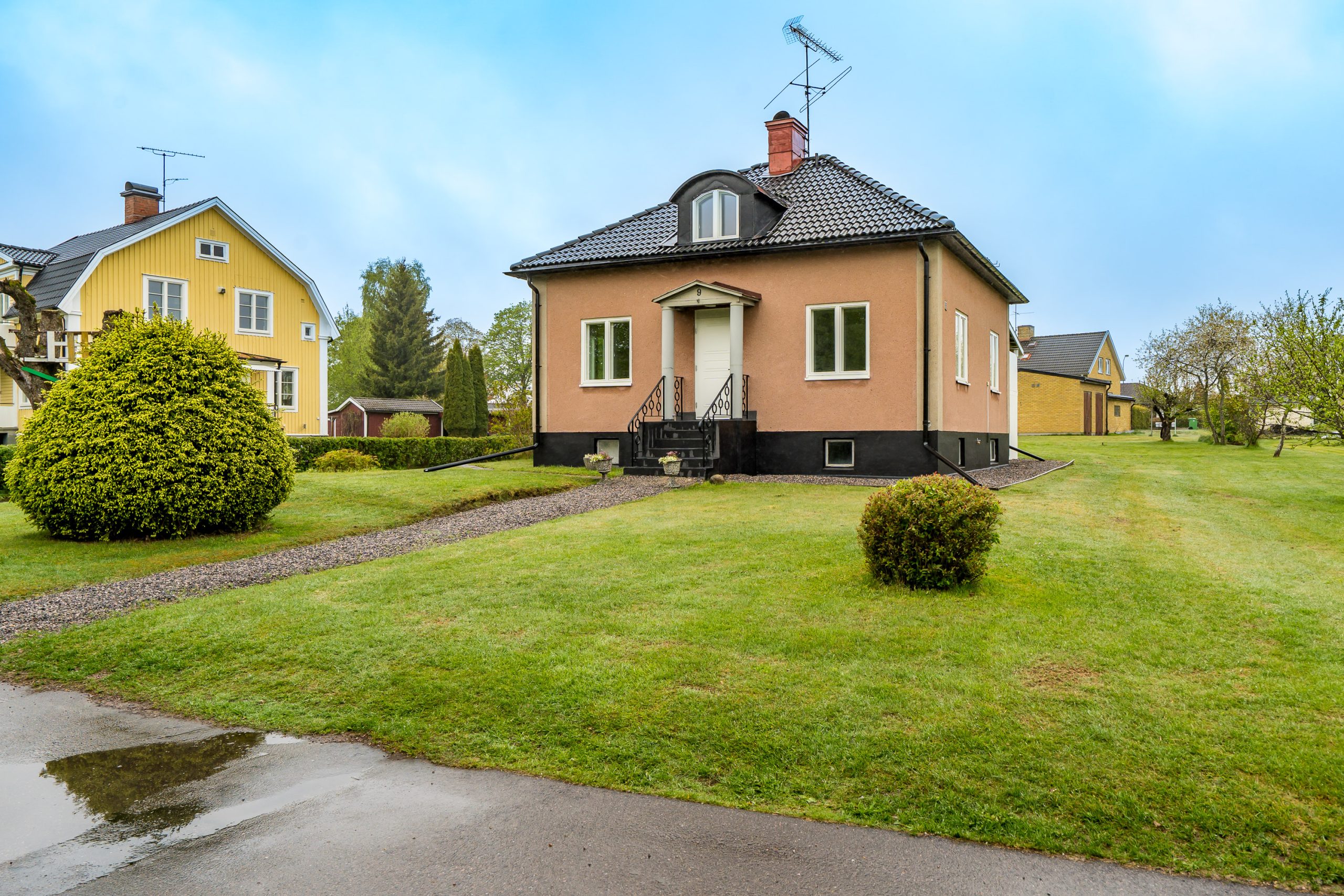 Villagatan 9