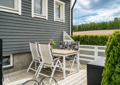 Uteplats framsida